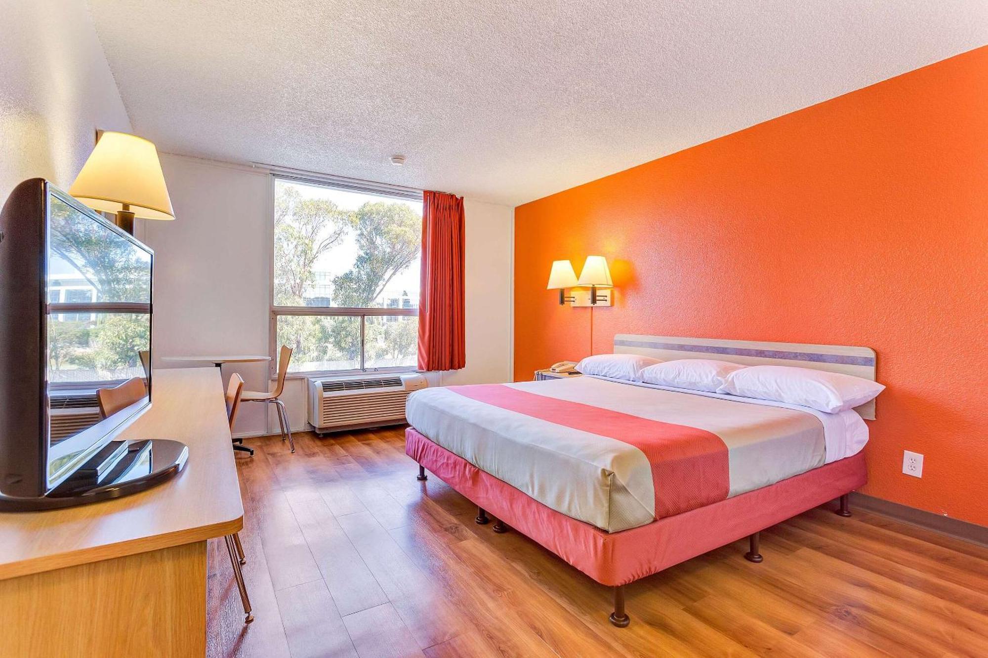 Motel 6-Belmont, Ca - San Francisco - Redwood City Exterior photo